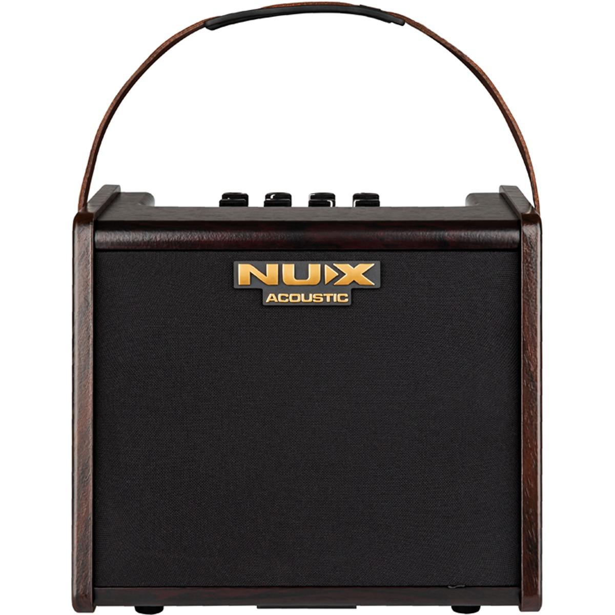 Nux AC-25 akustisk gitarforsterker med mikrofonkanal